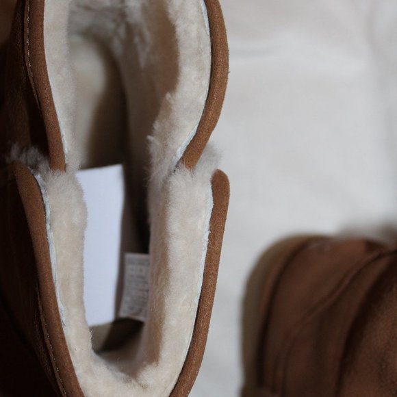 NIB UGG MINI SUEDE SHEARLING LINED WEDGE CLASSIC SLIM BOOTS CHESTNUT - Picture 5 of 10